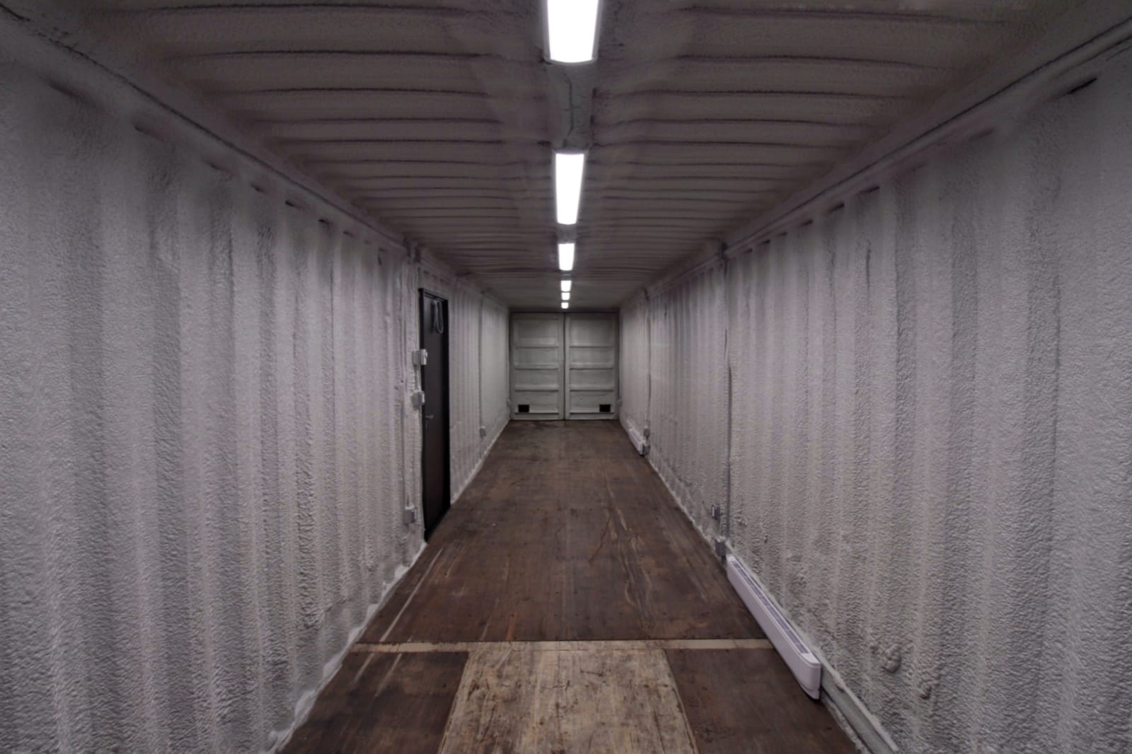 40′ Shipping Container Workshop - Custom Cubes