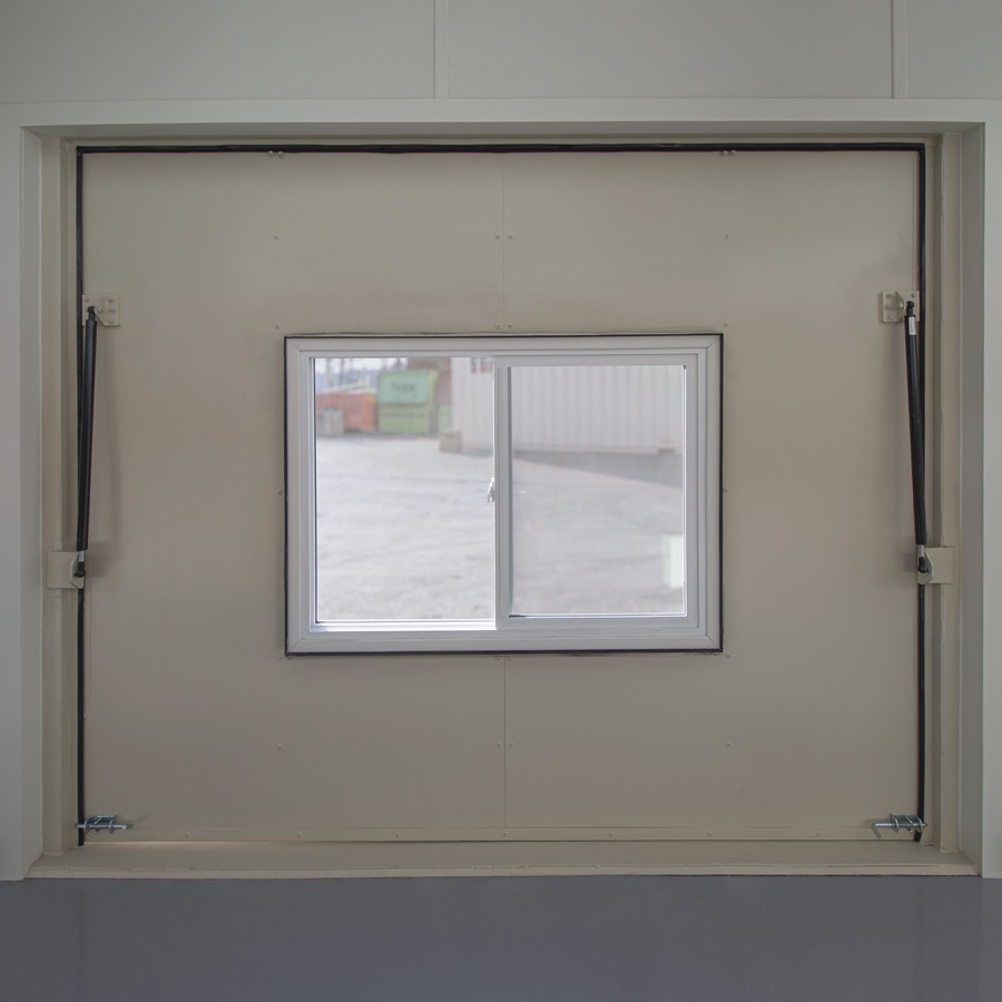 40’ Art Studio w/Flip up Doors - Custom Cubes