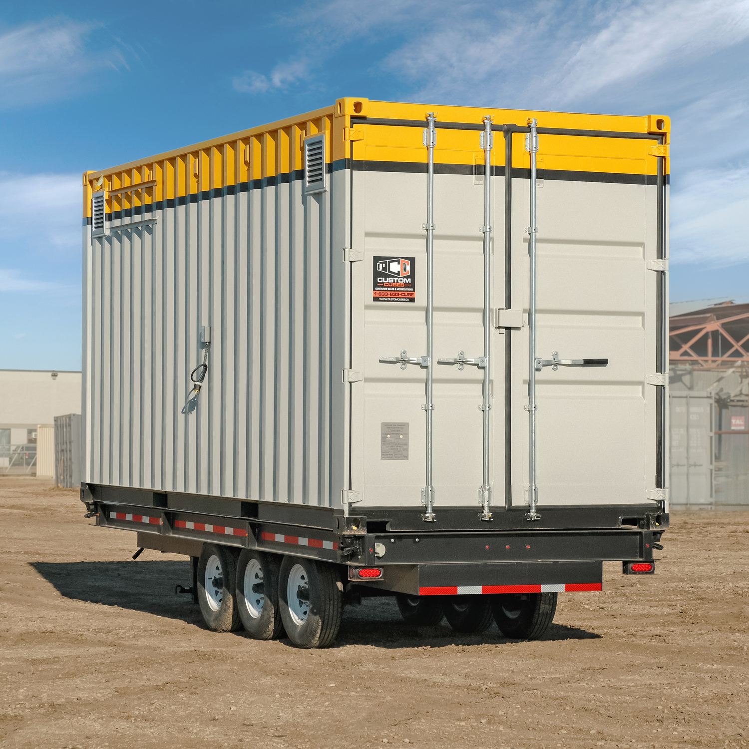 20′ w/ Battery operated drop down wall - Custom Cubes