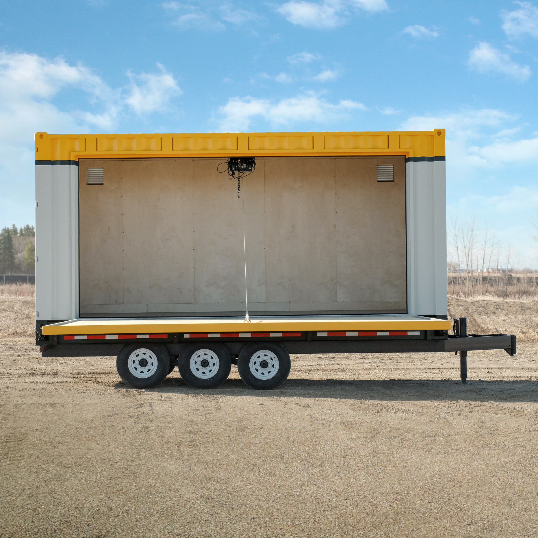 20′ w/ Battery operated drop down wall - Custom Cubes